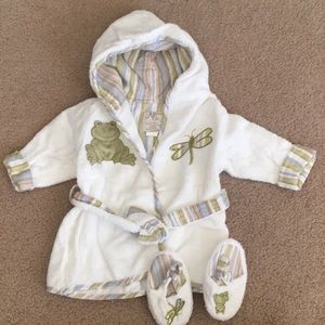 Maison Chic baby bathrobe and slippers